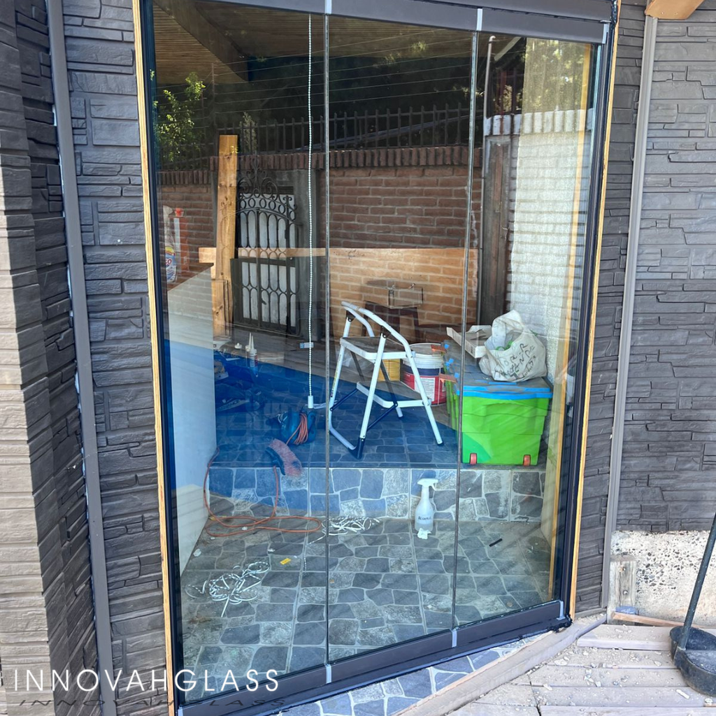 Cierre plegable comercial