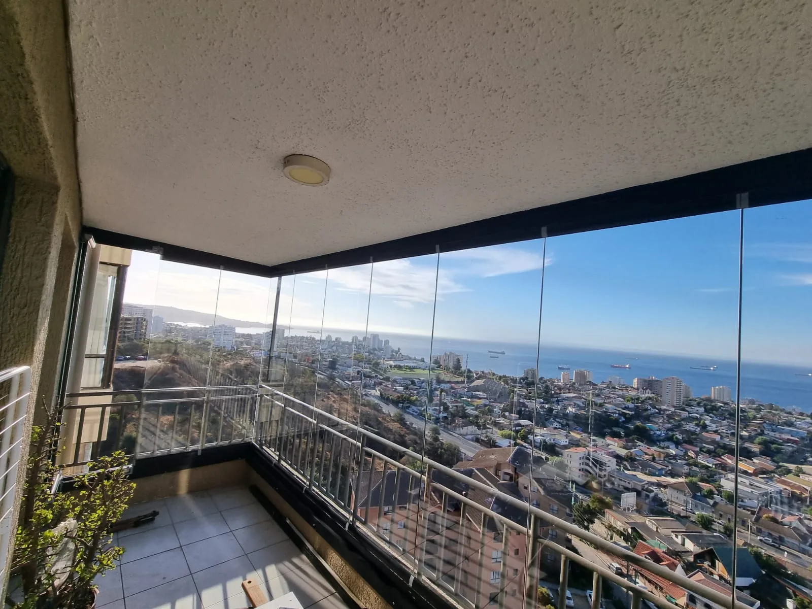 Proyecto de cierre de terraza plegable Innovahglass